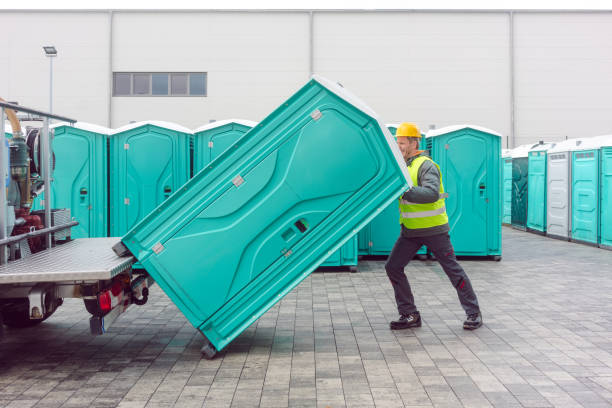 Best Portable restroom trailer rental  in North Sioux City, SD